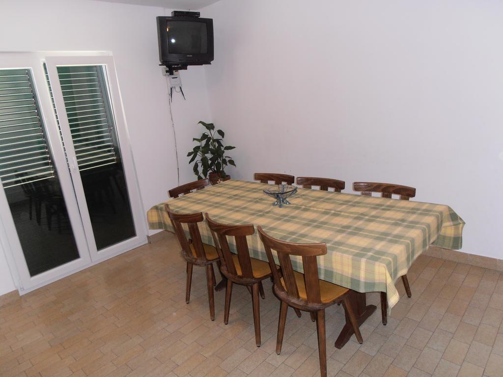 Apartment Villa Besker Makarska Exterior foto